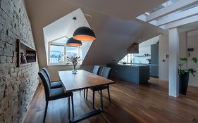 Authentic City Stay