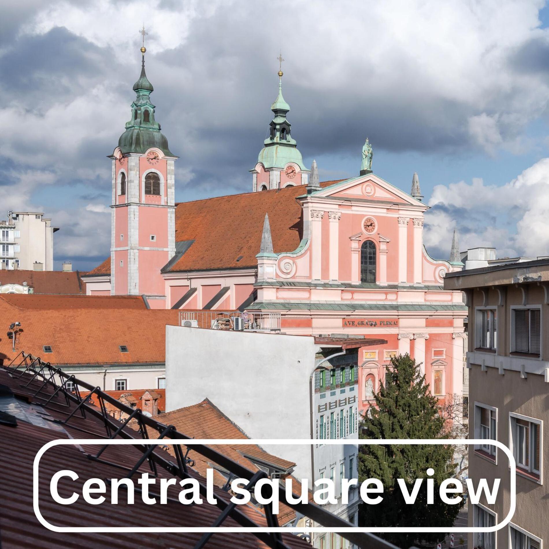 Authentic City Stay Lubiana Esterno foto