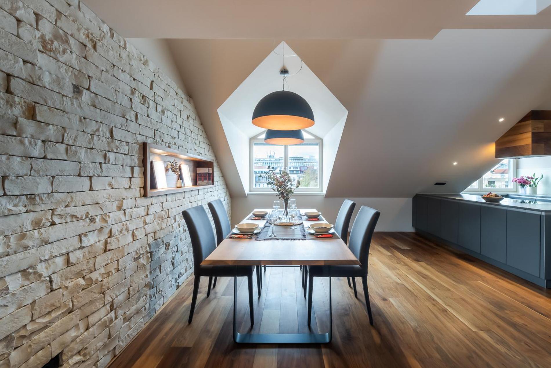 Authentic City Stay Lubiana Esterno foto
