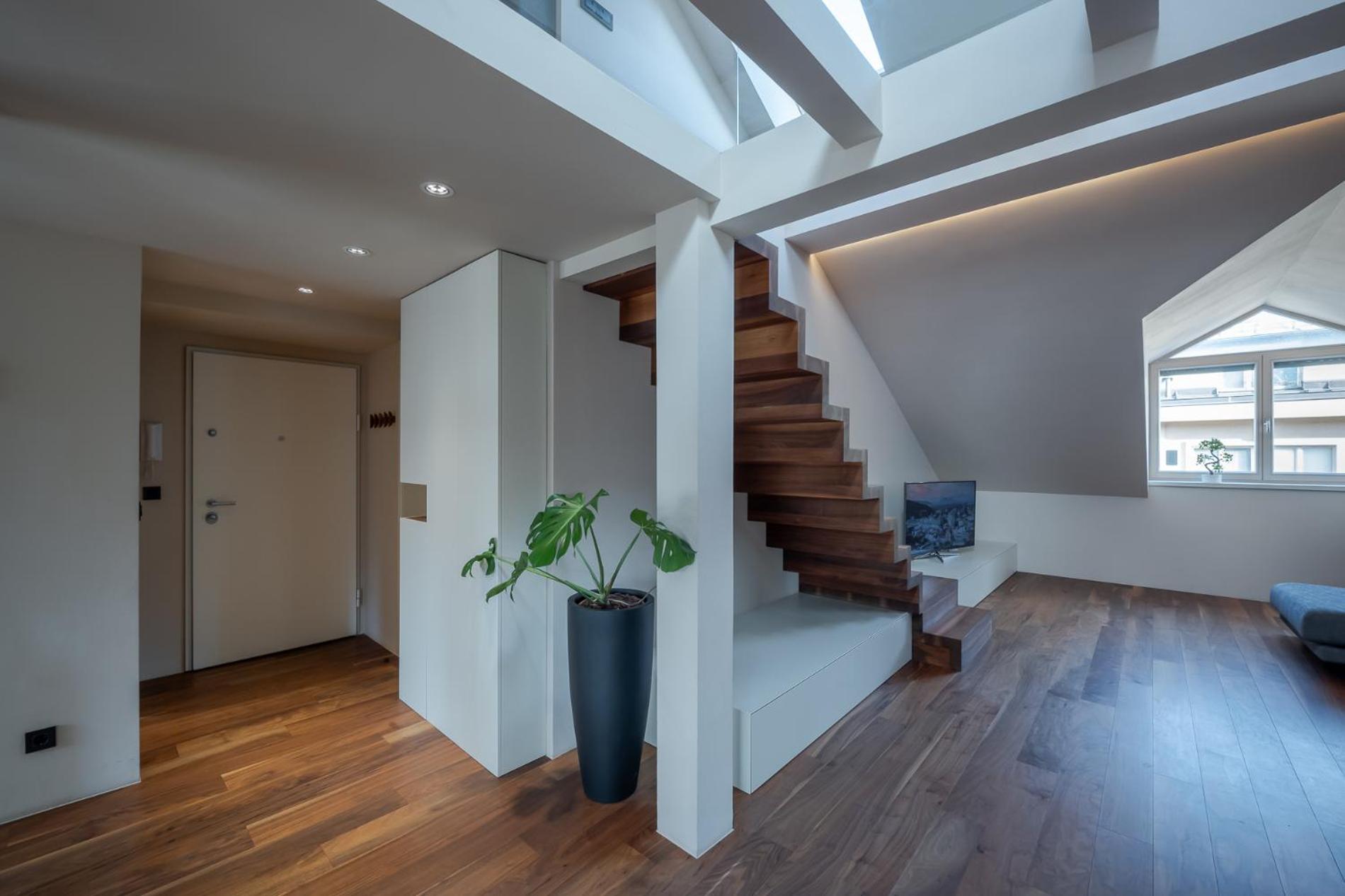 Authentic City Stay Lubiana Esterno foto