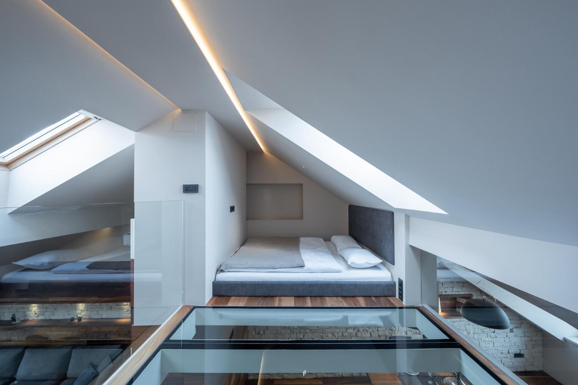 Authentic City Stay Lubiana Esterno foto